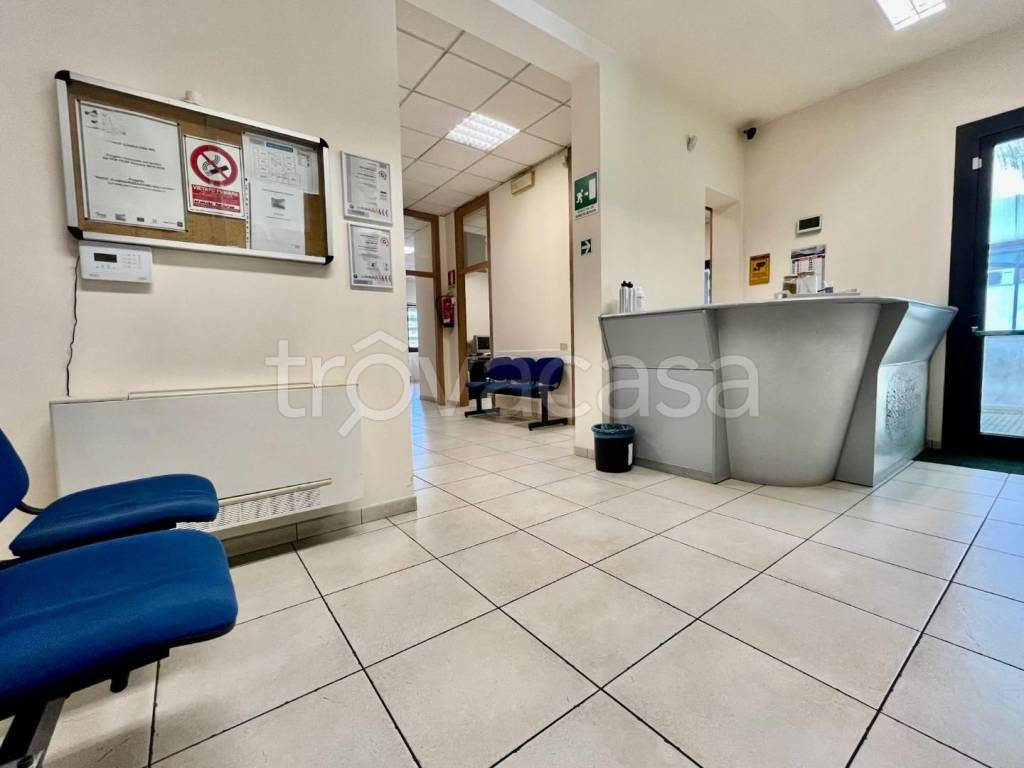 ufficio in affitto a Pontedera in zona La Bianca