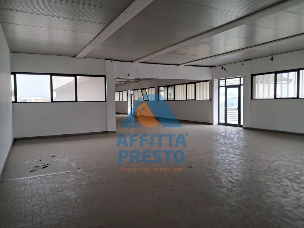 ufficio in affitto a Pontedera