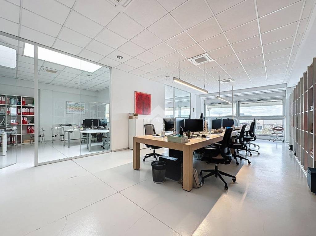 ufficio in affitto a Pontedera