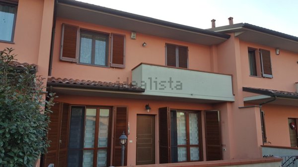 appartamento in affitto a Pontedera in zona Pardossi