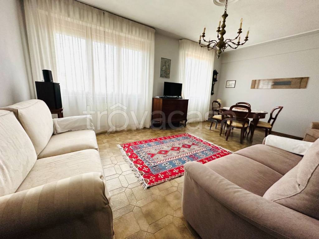 appartamento in affitto a Pontedera