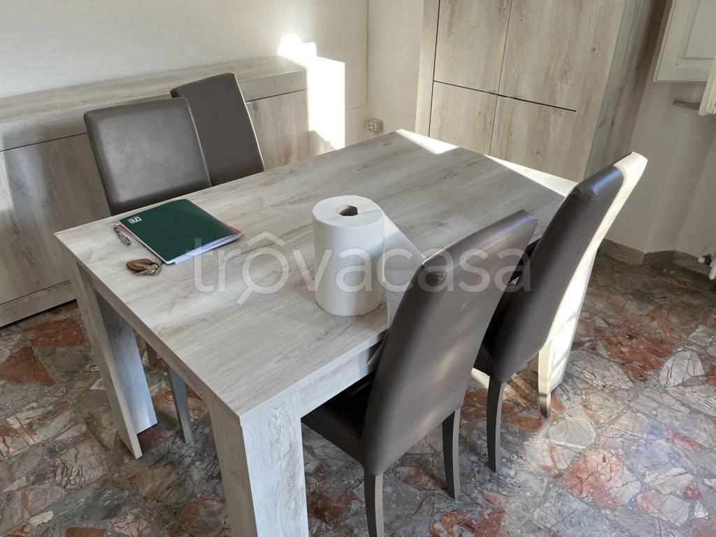 appartamento in affitto a Pontedera