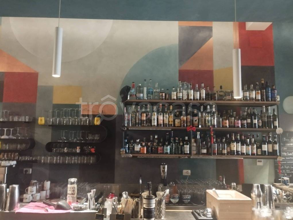 negozio in affitto a Pontedera