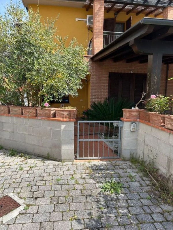 appartamento in affitto a Pontedera