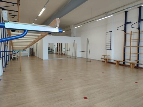 capannone in affitto a Pontedera