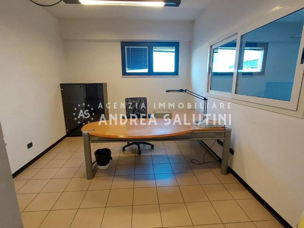 ufficio in affitto a Pontedera