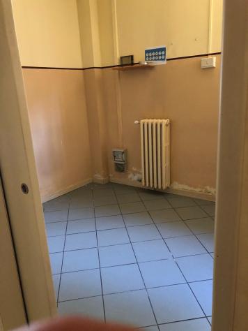 negozio in affitto a Pontedera