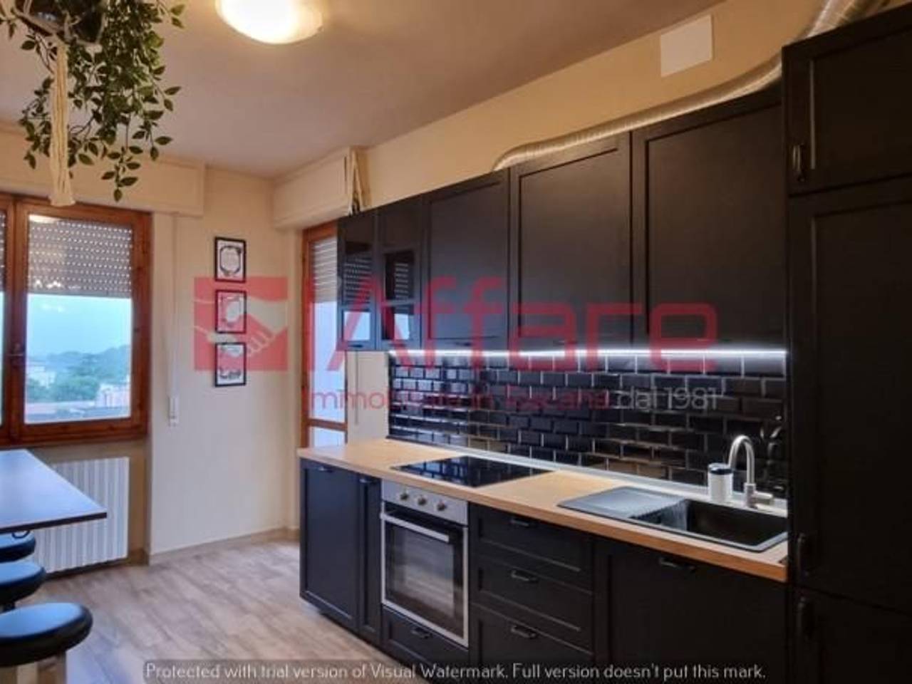 negozio in affitto a Pontedera