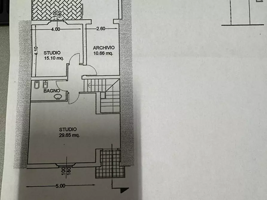 locale commerciale in affitto a Pontedera
