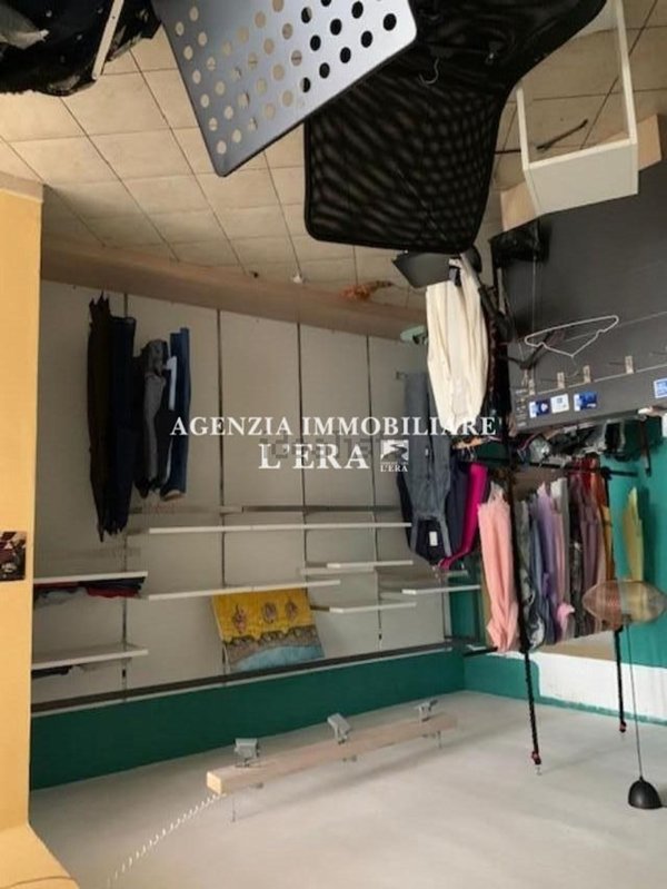 locale di sgombero in affitto a Pontedera