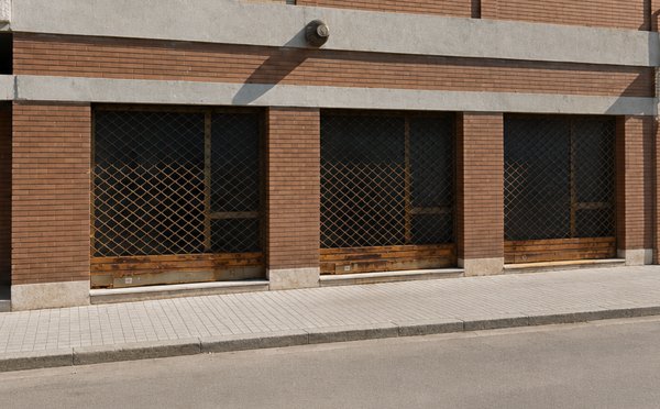 locale commerciale in affitto a Pontedera in zona La Bianca