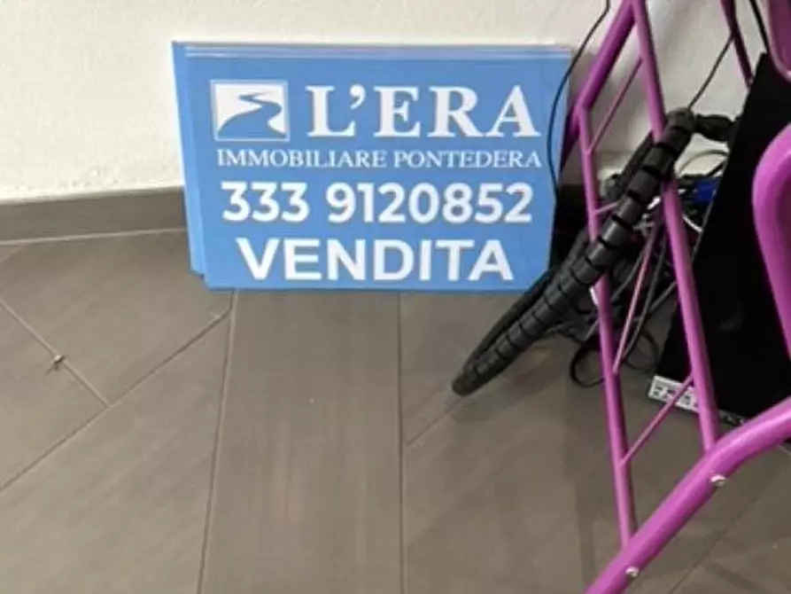 locale commerciale in affitto a Pontedera in zona La Bianca