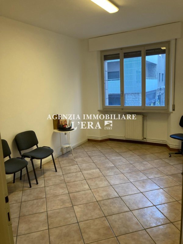 ufficio in affitto a Pontedera in zona La Bianca
