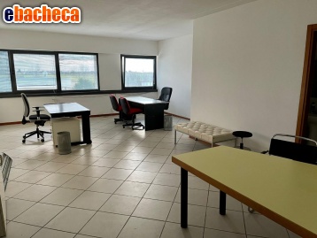 ufficio in affitto a San Giuliano Terme in zona San Martino a Ulmiano