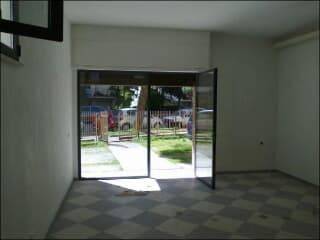 negozio in affitto a San Giuliano Terme in zona Arena-Metato