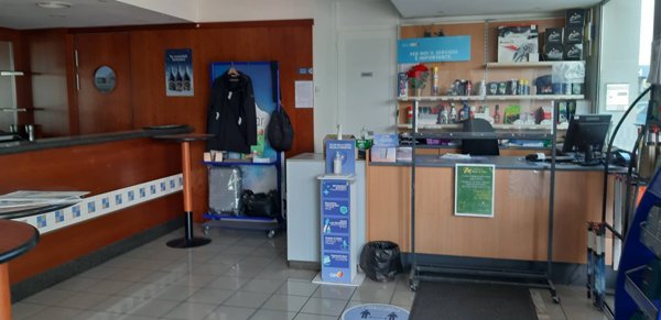 negozio in affitto a San Giuliano Terme in zona Ghezzano