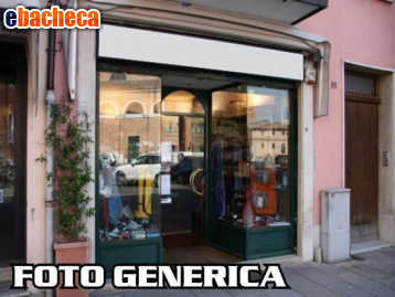 locale commerciale in affitto a San Giuliano Terme in zona Arena-Metato