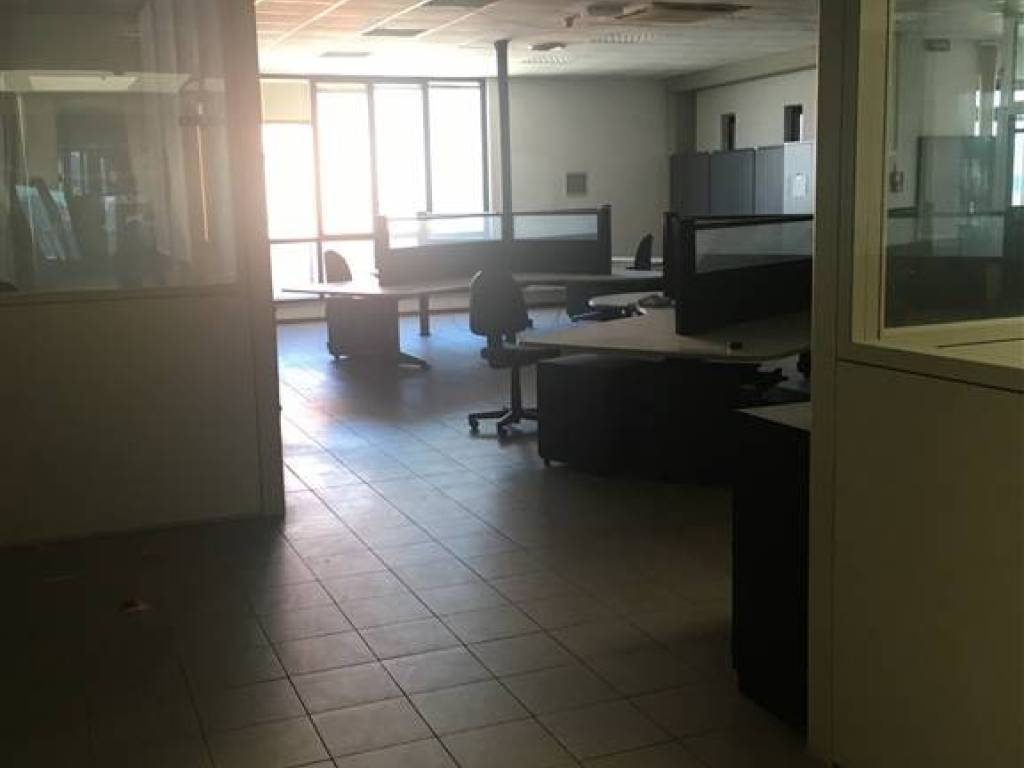ufficio in affitto a San Giuliano Terme in zona Pappiana
