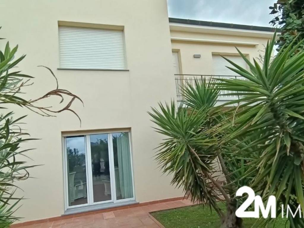 casa indipendente in affitto a San Giuliano Terme in zona Arena-Metato