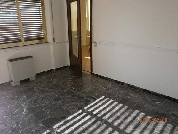 ufficio in affitto a San Giuliano Terme in zona Madonna dell'Acqua