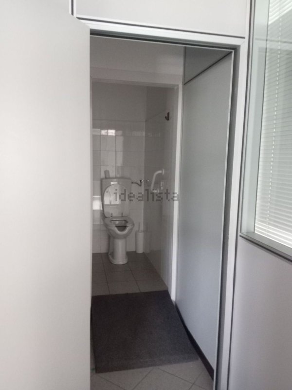 ufficio in affitto a San Giuliano Terme in zona San Martino a Ulmiano