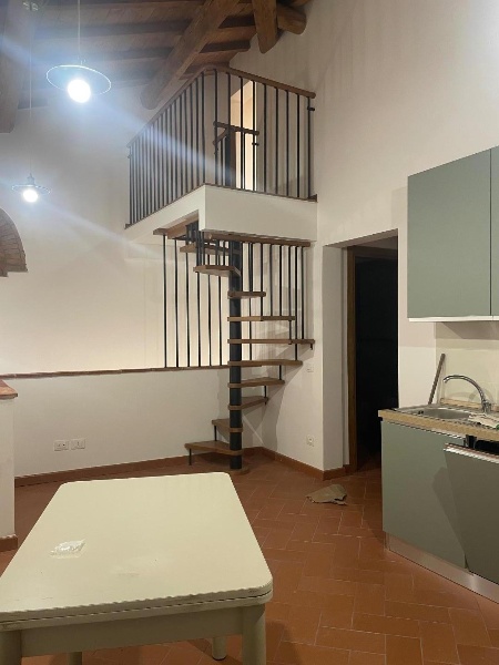 intera palazzina in affitto a San Giuliano Terme in zona Colignola