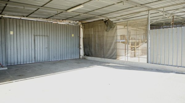 locale di sgombero in affitto a San Giuliano Terme in zona San Martino a Ulmiano