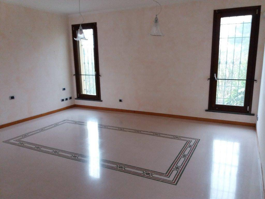 casa indipendente in affitto a San Giuliano Terme in zona Arena-Metato