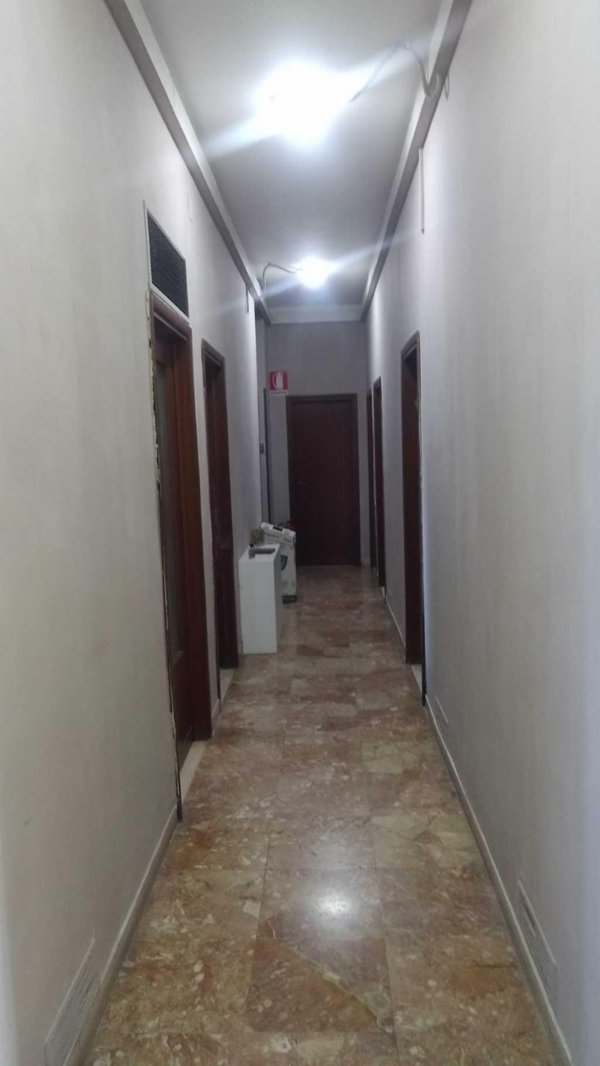 ufficio in affitto a San Giuliano Terme in zona Madonna dell'Acqua