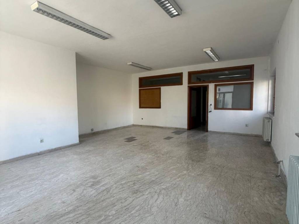 ufficio in affitto a San Giuliano Terme in zona Pontasserchio