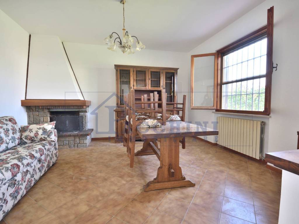 casa indipendente in affitto a San Giuliano Terme in zona Pontasserchio