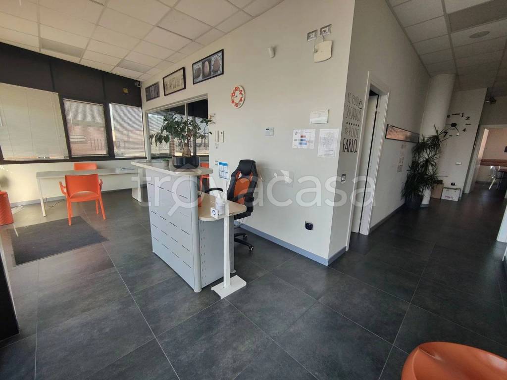 ufficio in affitto a San Giuliano Terme in zona Ghezzano