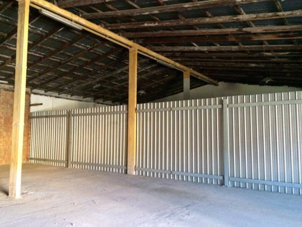 locale commerciale in affitto a San Giuliano Terme in zona Pappiana