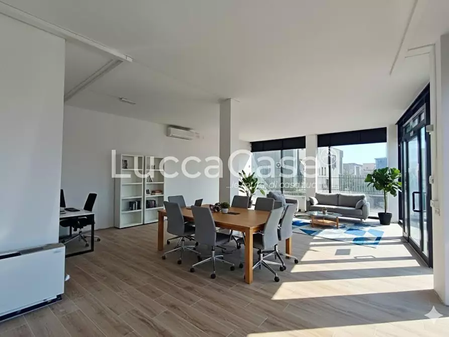 locale commerciale in affitto a San Giuliano Terme in zona Ghezzano