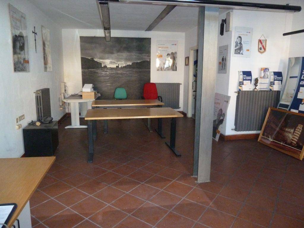 negozio in affitto a San Giuliano Terme in zona Colignola