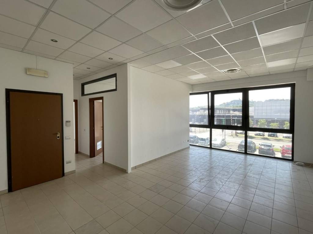 ufficio in affitto a San Miniato in zona San Miniato Basso