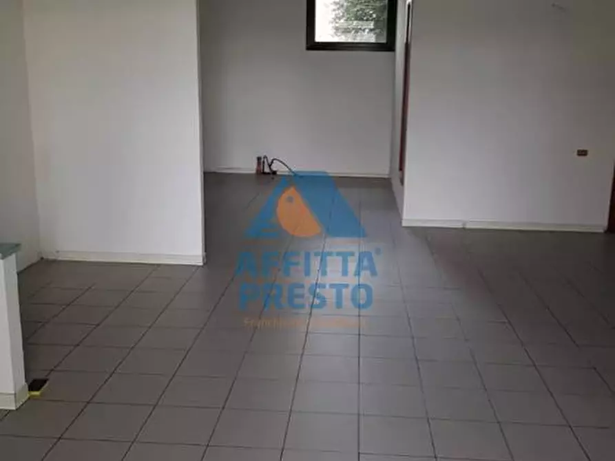 negozio in affitto a San Miniato in zona Ponte a Egola