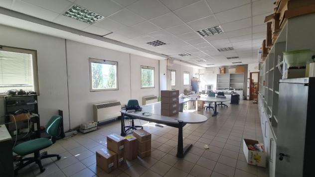 locale commerciale in affitto a San Miniato