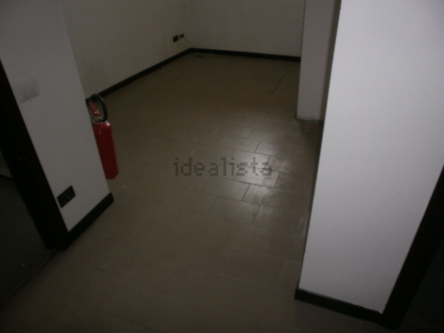 locale commerciale in affitto a San Miniato in zona La Scala