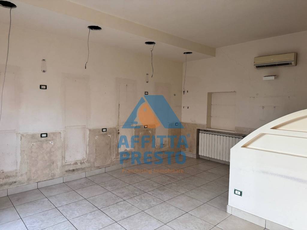 negozio in affitto a San Miniato