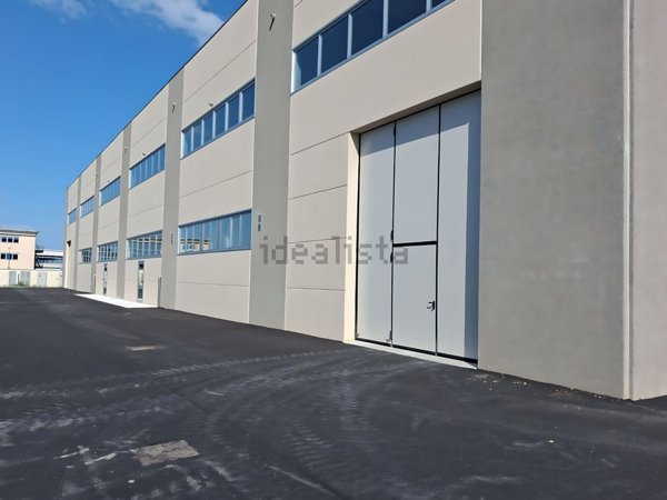 capannone in affitto a San Miniato