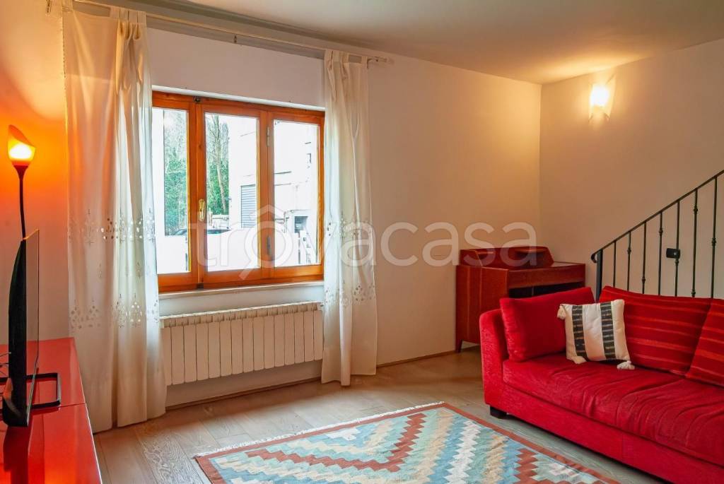 casa indipendente in affitto a San Miniato in zona Corazzano