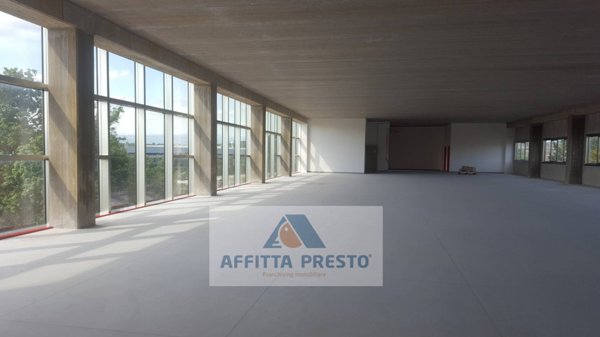 capannone in affitto a Santa Croce sull'Arno
