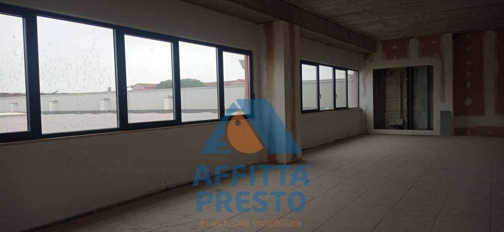 ufficio in affitto a Santa Croce sull'Arno