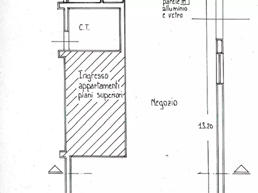 locale commerciale in affitto a Santa Croce sull'Arno