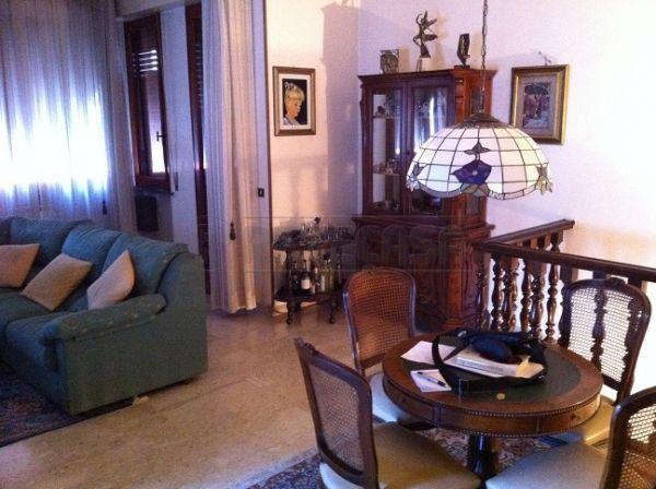 casa indipendente in affitto a Santa Croce sull'Arno