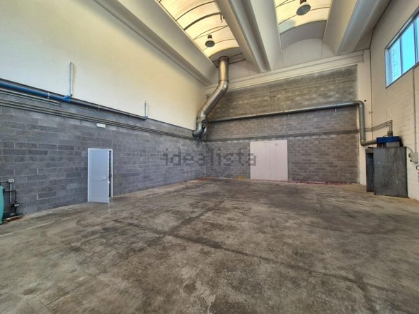 capannone in affitto a Santa Croce sull'Arno