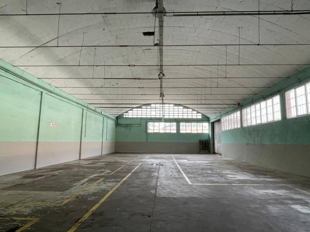 locale commerciale in affitto a Santa Croce sull'Arno