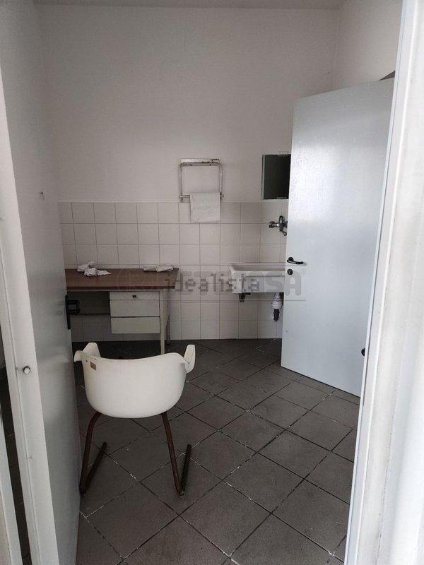 ufficio in affitto a Santa Croce sull'Arno