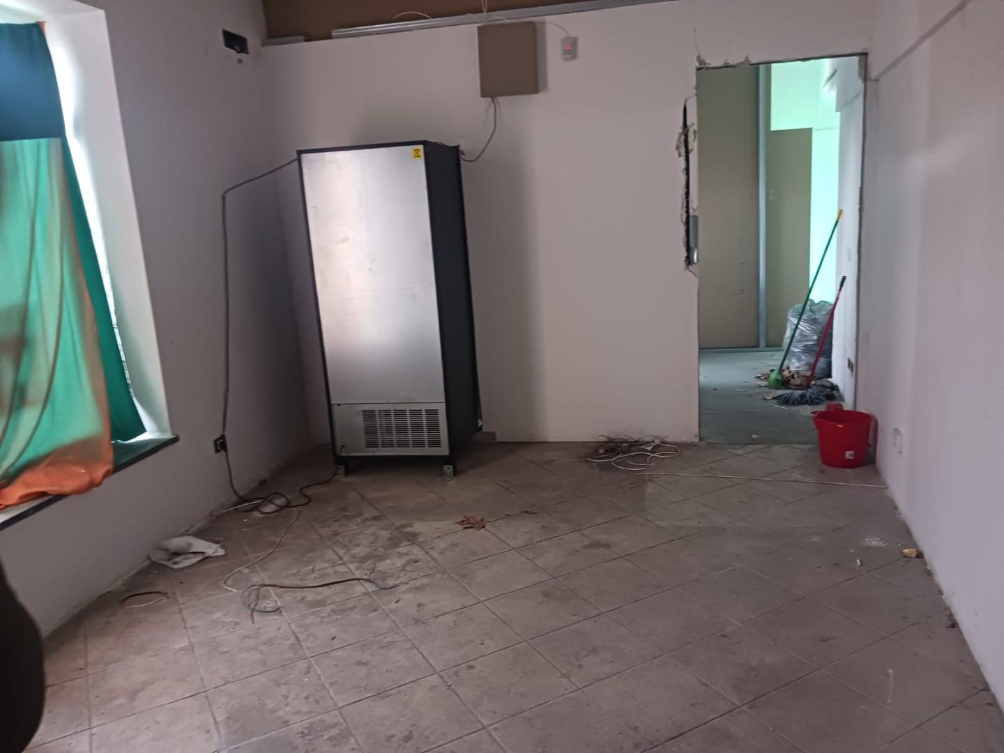 locale commerciale in affitto a Santa Maria a Monte